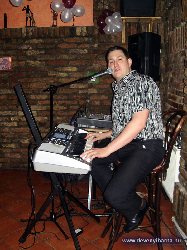Nagy Levinben
